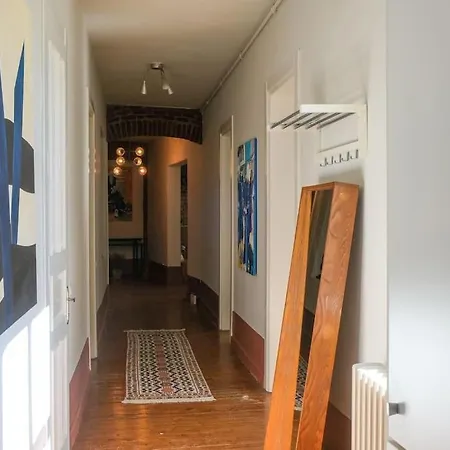 Daire Maison En Brique : Stylish 4br Flat In Centre